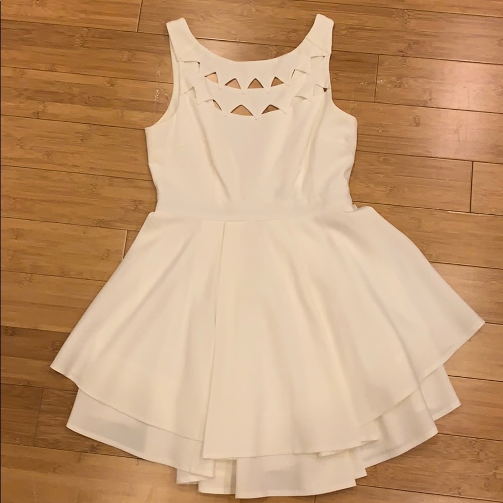 Lulus Flattering White Dress